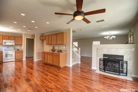 10941 Wethersfield Dr, Mather, CA 95655 photo 6