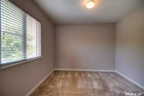 10941 Wethersfield Dr, Mather, CA 95655 photo 10