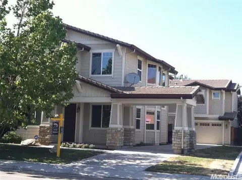 1579 Whispering Wind Dr, Tracy, CA 95377 photo 1