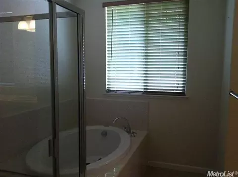 1579 Whispering Wind Dr, Tracy, CA 95377 photo 16