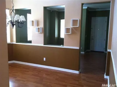 1579 Whispering Wind Dr, Tracy, CA 95377 photo 4