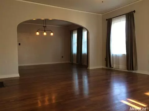 826 S School St, Lodi, CA 95240 photo 4