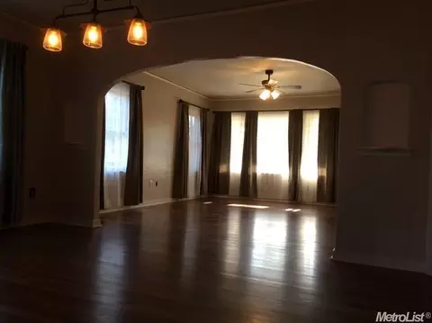 826 S School St, Lodi, CA 95240 photo 12