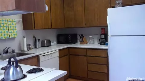 1101 Arthur St, Davis, CA 95616 photo 6
