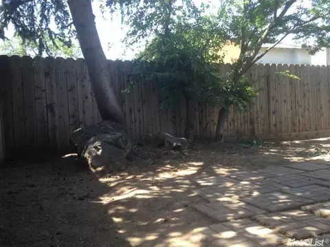 1412 Dustin Ct, Modesto, CA 95351 photo 9