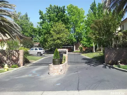 6400 Orange Hill Ln, Carmichael, CA 95608 photo 3