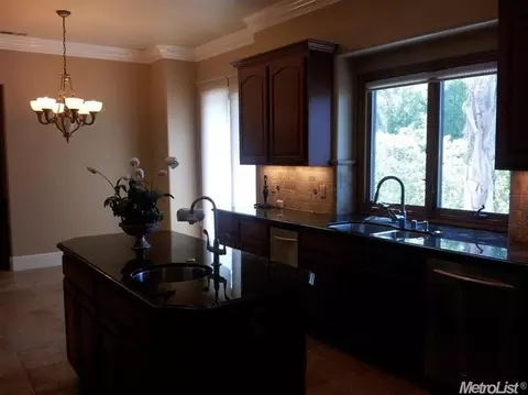 6400 Orange Hill Ln, Carmichael, CA 95608 photo 9