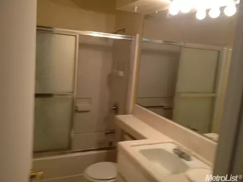 720 Cadillac Dr, Modesto, CA 95351 photo 6