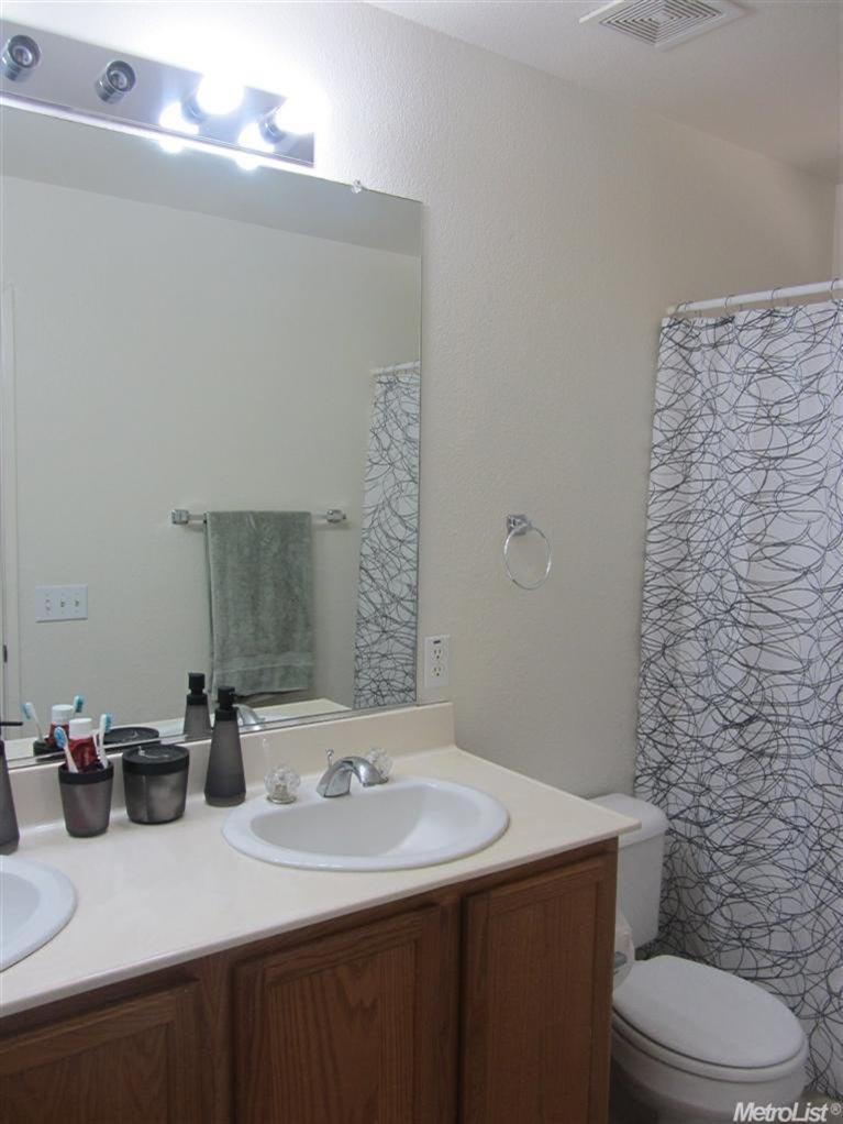 4255 Aubergine Way, Mather, CA 95655 photo 10