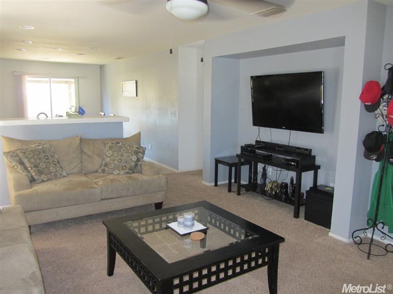 4255 Aubergine Way, Mather, CA 95655 photo 7