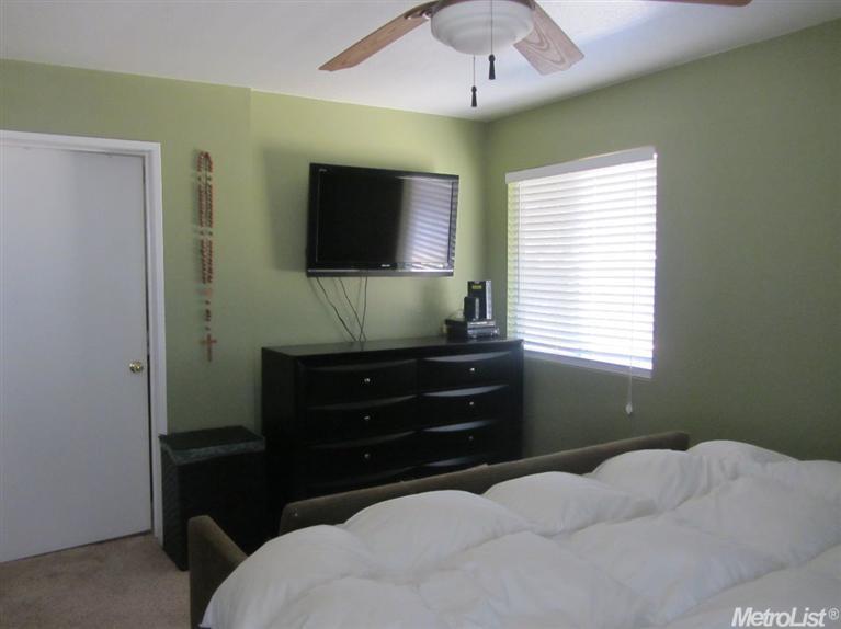 4255 Aubergine Way, Mather, CA 95655 photo 9