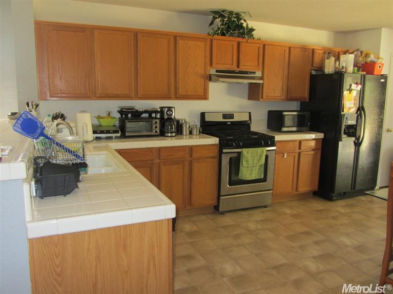 4255 Aubergine Way, Mather, CA 95655 photo 3
