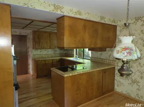 92 Covered Bridge Rd, Carmichael, CA 95608 photo 9