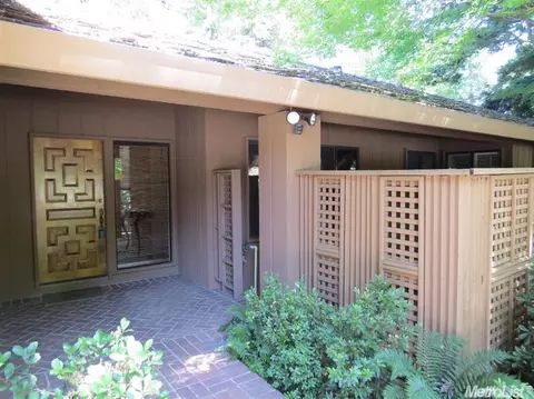 92 Covered Bridge Rd, Carmichael, CA 95608 photo 1