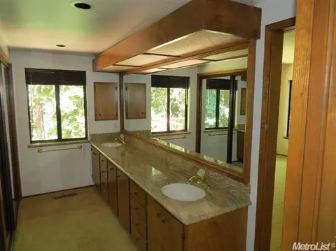 92 Covered Bridge Rd, Carmichael, CA 95608 photo 10