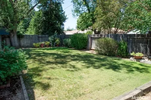 1713 Albion Pl, Davis, CA 95618 photo 2