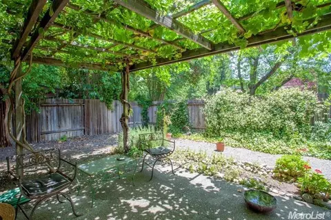 716 Bianco Ct, Davis, CA 95616 photo 19