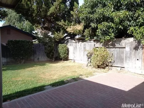 2661 Dels Ln, Turlock, CA 95382 photo 23