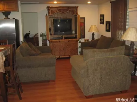 1436 Walker Ave, Modesto, CA 95358 photo 2