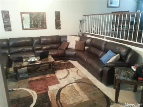 2912 Walnut Ter, Modesto, CA 95355 photo 3
