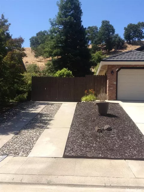 3975 Argonaut Ave, Rocklin, CA 95677 photo 2