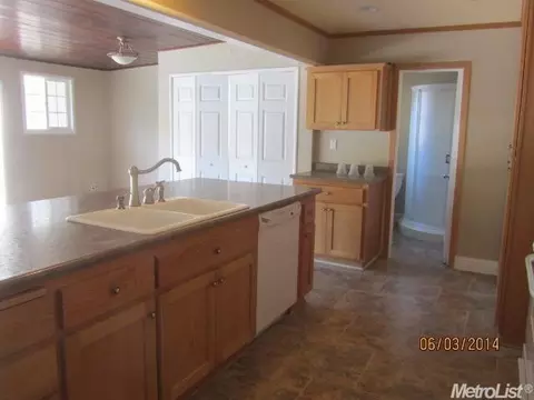 1408 Del Monte Ave, Modesto, CA 95350 photo 4