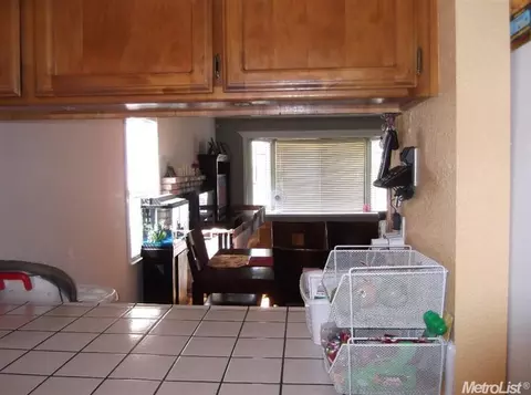 720 Exeter Ln, Turlock, CA 95380 photo 7