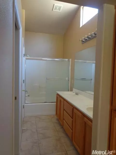 3340 Mcreynolds Ave, Modesto, CA 95355 photo 10