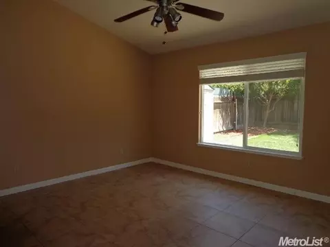 3340 Mcreynolds Ave, Modesto, CA 95355 photo 9