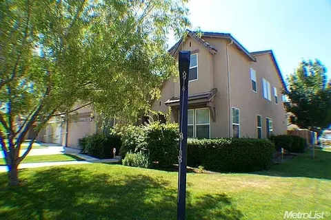 2700 Acapulco Way, Modesto, CA 95355 photo 1