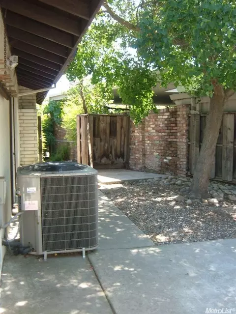 16422 Spring Crk, Ripon, CA 95366 photo 9