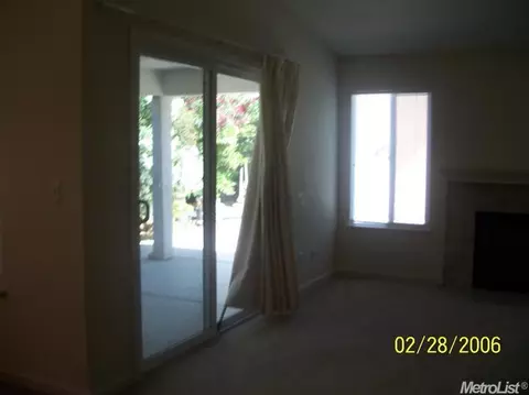 1717 Via Milano, Gustine, CA 95322 photo 2