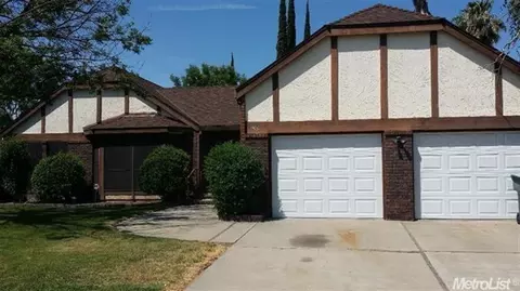 1405 Oakridge Ct, Modesto, CA 95351 photo 3
