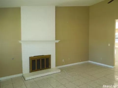 3121 Harbor Dr, Modesto, CA 95355 photo 3