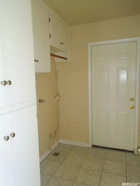 3121 Harbor Dr, Modesto, CA 95355 photo 11