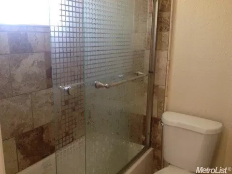 1541 Lorry Ave, Modesto, CA 95355 photo 6