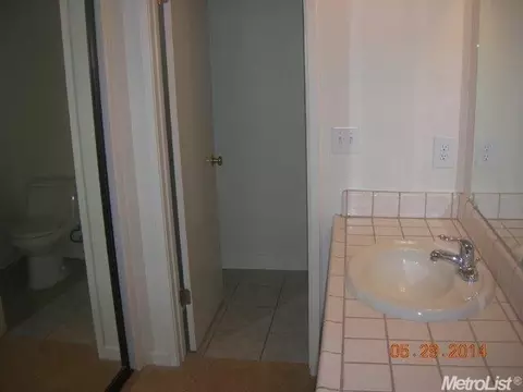 1330 Dronero Way, Tracy, CA 95376 photo 16