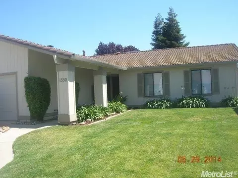 1330 Dronero Way, Tracy, CA 95376 photo 2