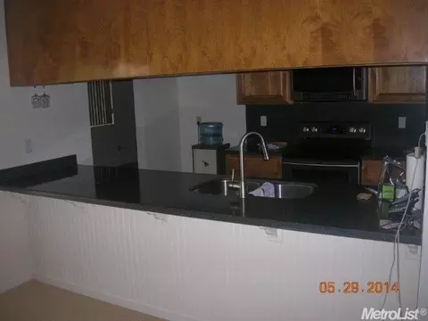 1330 Dronero Way, Tracy, CA 95376 photo 3