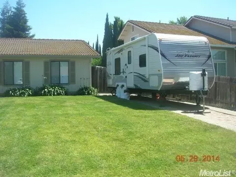 1330 Dronero Way, Tracy, CA 95376 photo 9