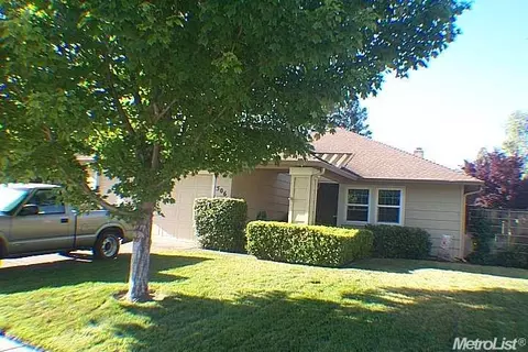 506 Swallow, Lodi, CA 95240 photo 1