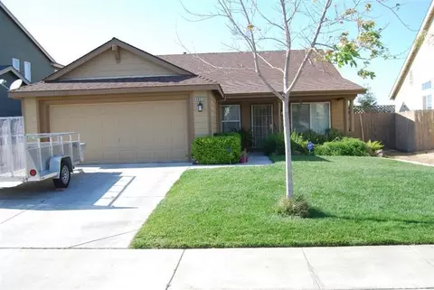4637 Lucinda Ave, Keyes, CA 95328 photo 2
