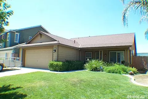 4637 Lucinda Ave, Keyes, CA 95328 photo 1