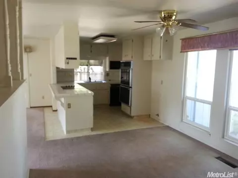 3705 Swain Dr, Modesto, CA 95356 photo 5
