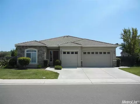 384 Geranium Cir, Galt, CA 95632 photo 1