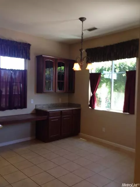 384 Geranium Cir, Galt, CA 95632 photo 13