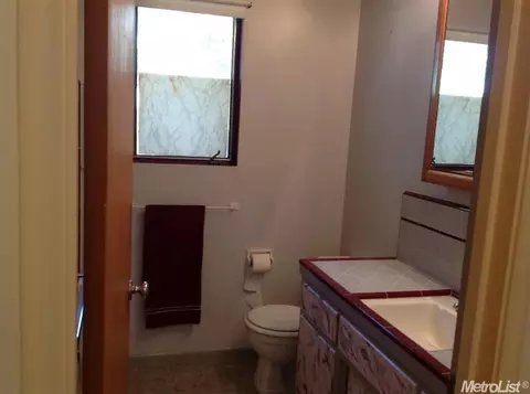 2813 Dale Ave, Ceres, CA 95307 photo 5