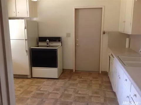 2813 Dale Ave, Ceres, CA 95307 photo 10