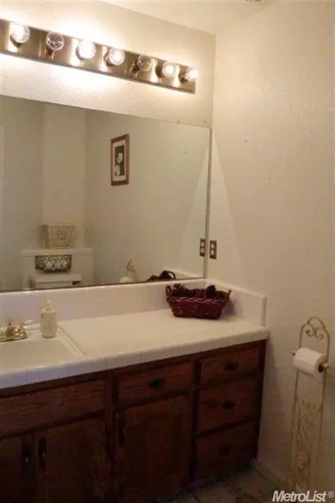 1675 Stanley Dr, Ripon, CA 95366 photo 10