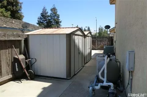 1675 Stanley Dr, Ripon, CA 95366 photo 25